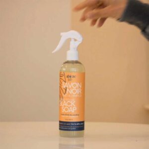 savon-noir-pour-les-plantes-et-jardins