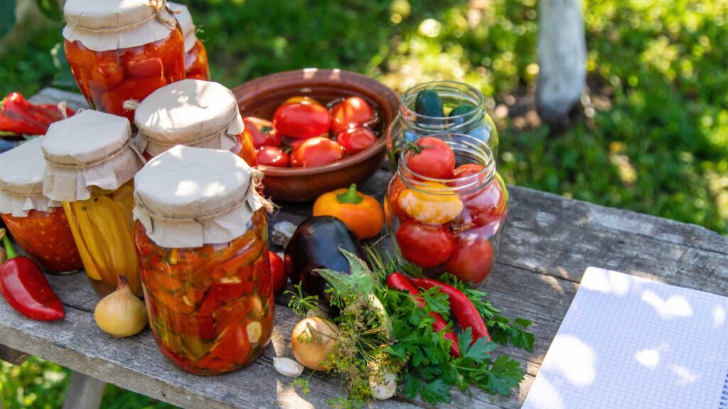 conserver-les-recoltes-au-potager-6-methodes-simples-et-efficaces